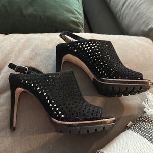 Via Spiga heeled booties